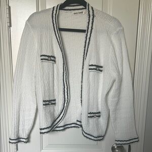 Grace Karin Elegant White Cardigan with Black Accents